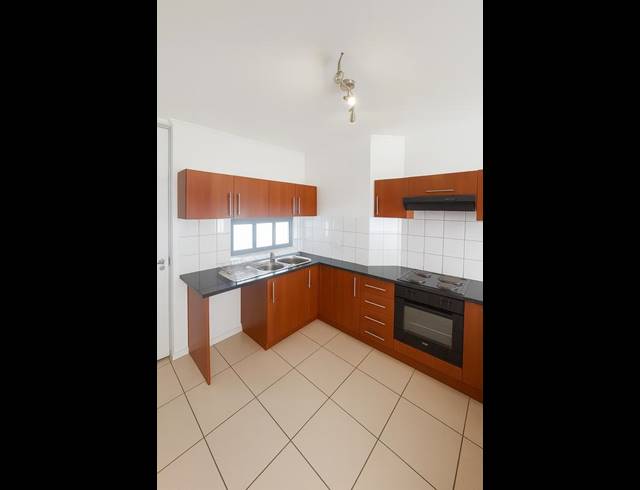 3 BEDROOM PROPERTY TO RENT IN CLAREMONT